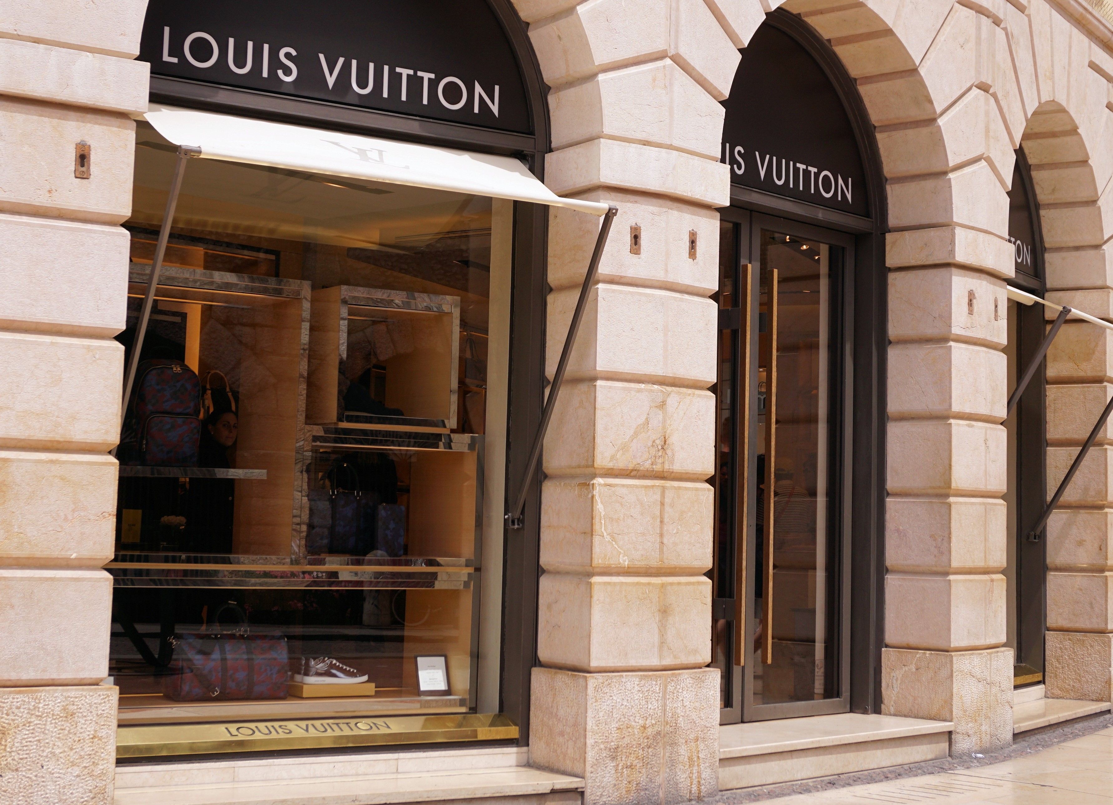 Mengenal Lebih Dekat Benoit, Cicit dari Founder Rumah Mode Ternama Dunia Louis  Vuitton 